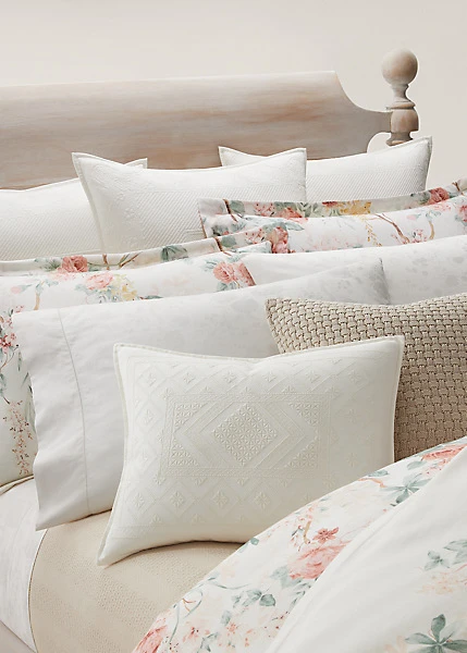 Ralph Lauren Home Elisabetta Duvet Cover 6 Ralph Lauren Home Elisabetta Duvet Cover - Image 6